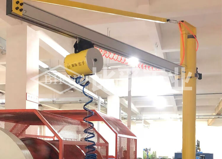 氣動(dòng)同軸控制款氣動(dòng)平衡吊案例