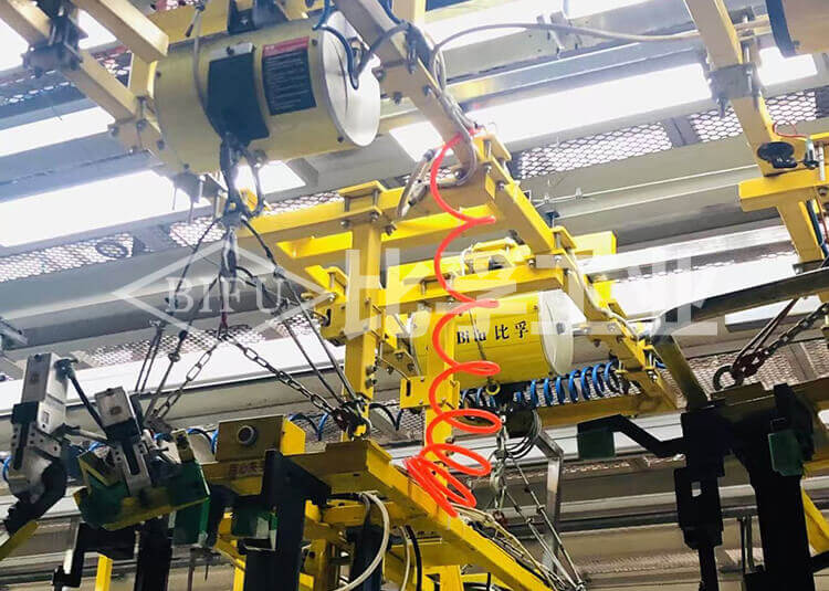 汽車(chē)主機(jī)廠氣動(dòng)平衡吊組合吊案例