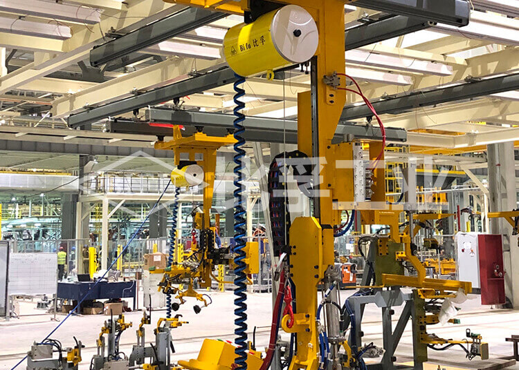 汽車(chē)主機(jī)廠裝配線氣動(dòng)平衡吊案例