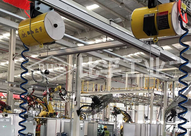 汽車(chē)主機(jī)廠氣動(dòng)平衡吊雙軌案例